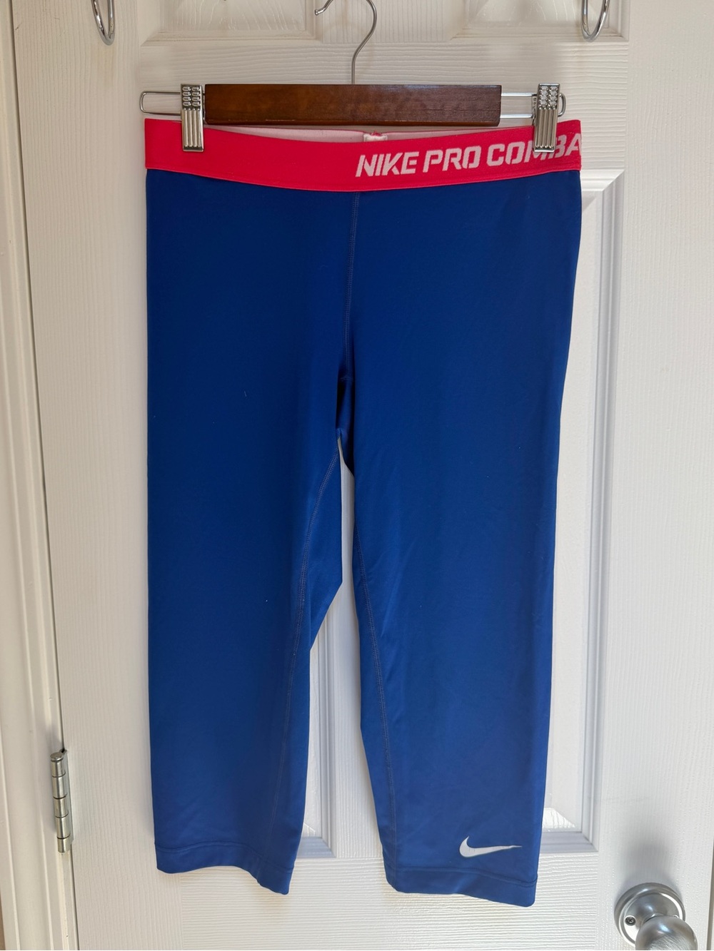 Nike Pro Combat Crop Pant M